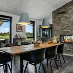 Eriksine - 750m From The Sea By Interhome